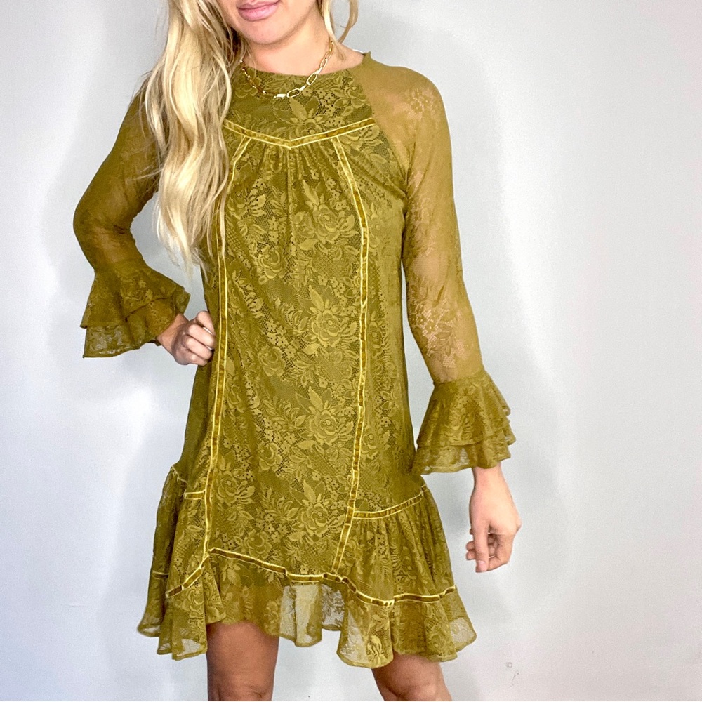Mia Joy Green Lace and Velvet Ling Sleeve Dress
